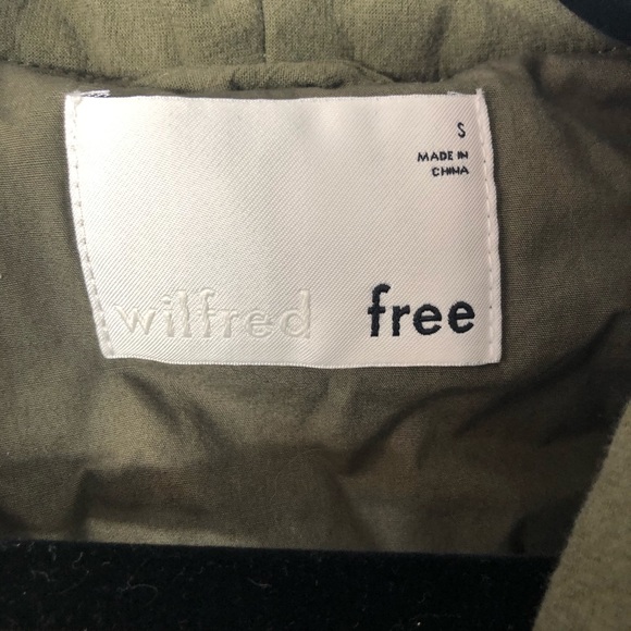 Aritzia Jacket - Picture 6 of 7